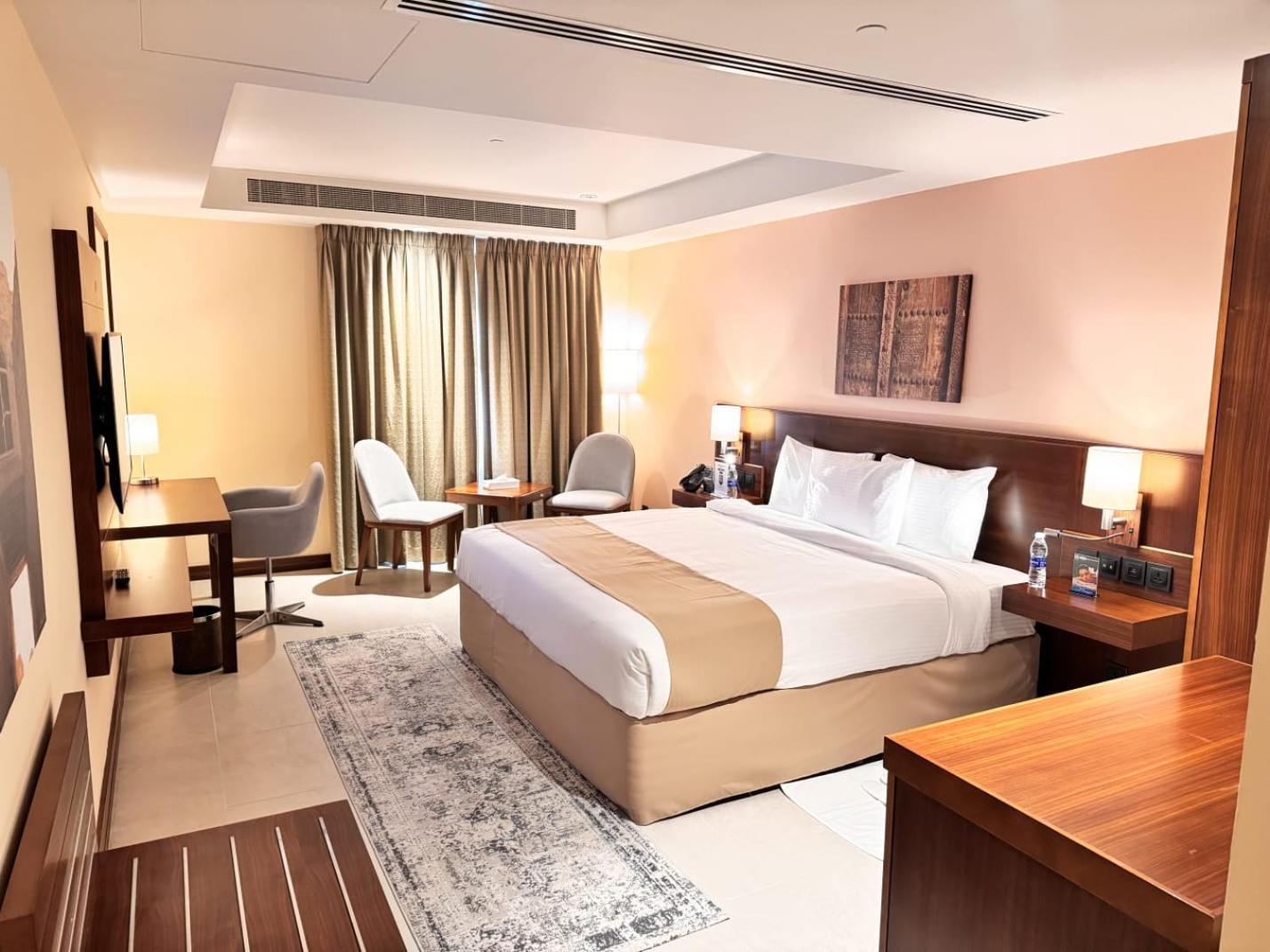 Kyriad Hotel סאלאלה מראה חיצוני תמונה