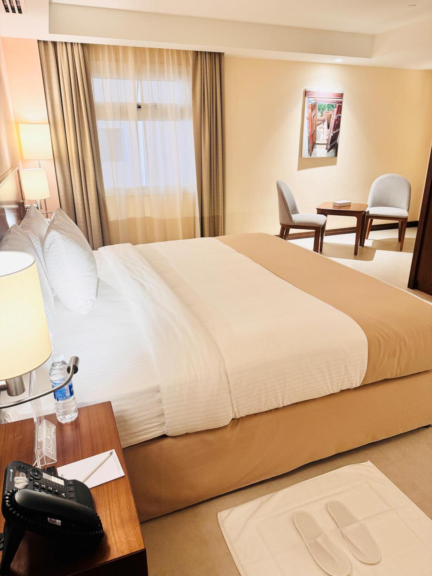 Kyriad Hotel סאלאלה מראה חיצוני תמונה