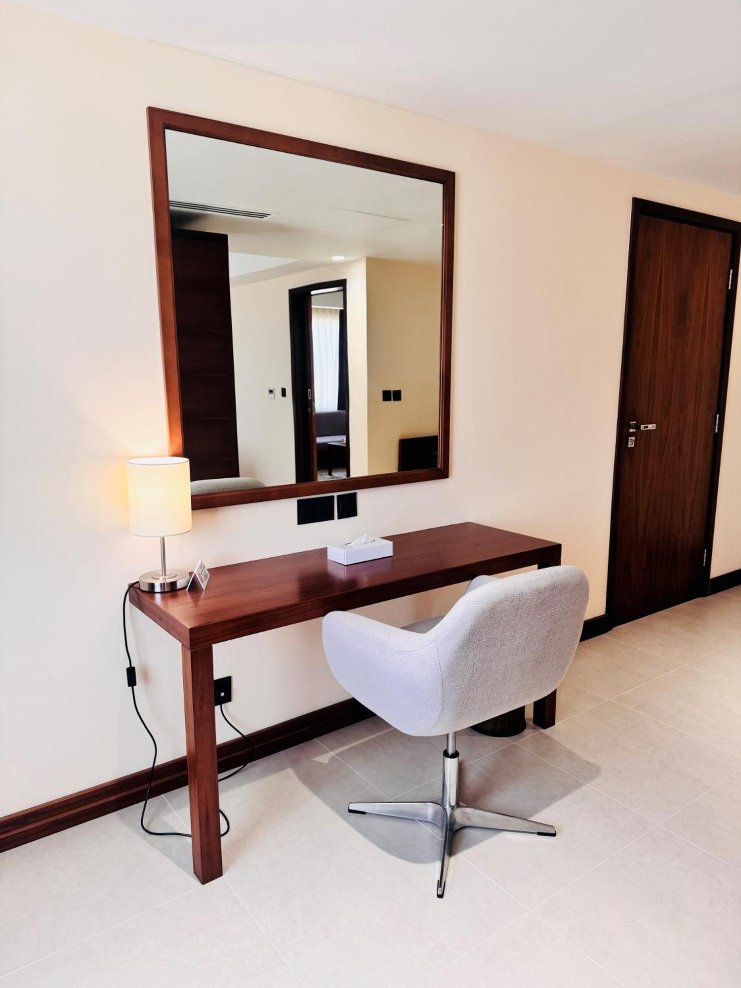 Kyriad Hotel סאלאלה מראה חיצוני תמונה